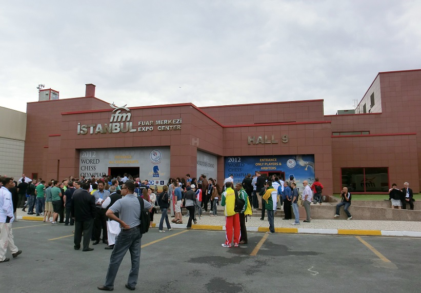 教程辅助“血拼三张开挂透视辅助”其实确实有挂